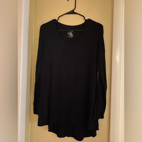 black tunic - Picture 4 of 5